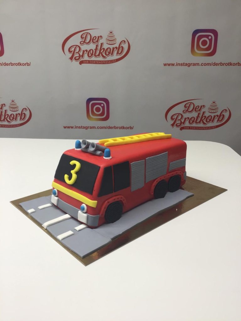 3D-Feuerwehr-Torte nach Wunsch